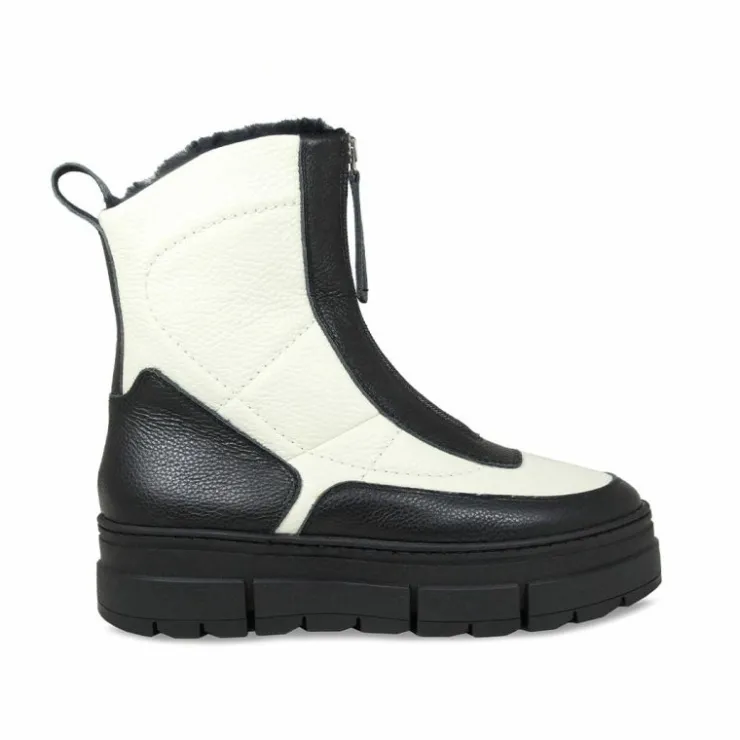 Sole Bliss Blizzard: Black & Cream Leather & Shearling^ Boots