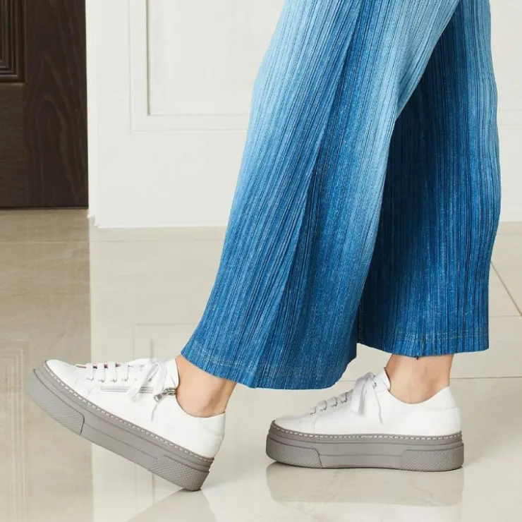 Sole Bliss Diva: White Leather & Gray^ Flats | Sneakers