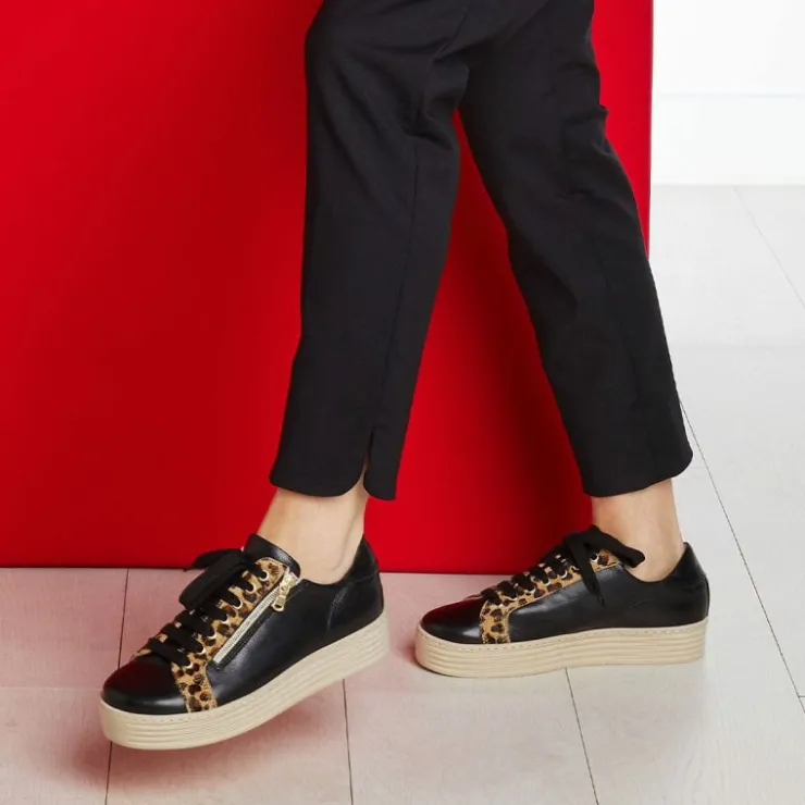 Sole Bliss Hampton: Black Leather & Luxe Leopard^ Flats | Sneakers