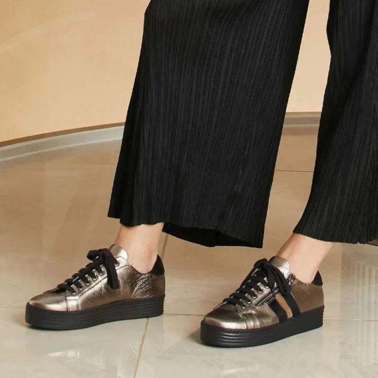Sole Bliss Harley Stripe: Bronze Leather & Luxe Pony^ Flats | Sneakers