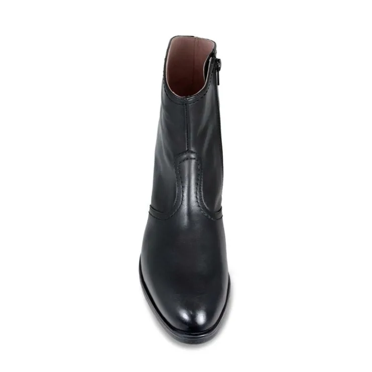 Sole Bliss Montana: Black Leather^ Boots
