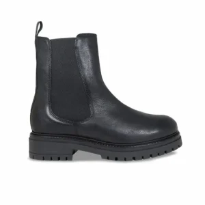 Sole Bliss Roxy Black Leather^ Boots