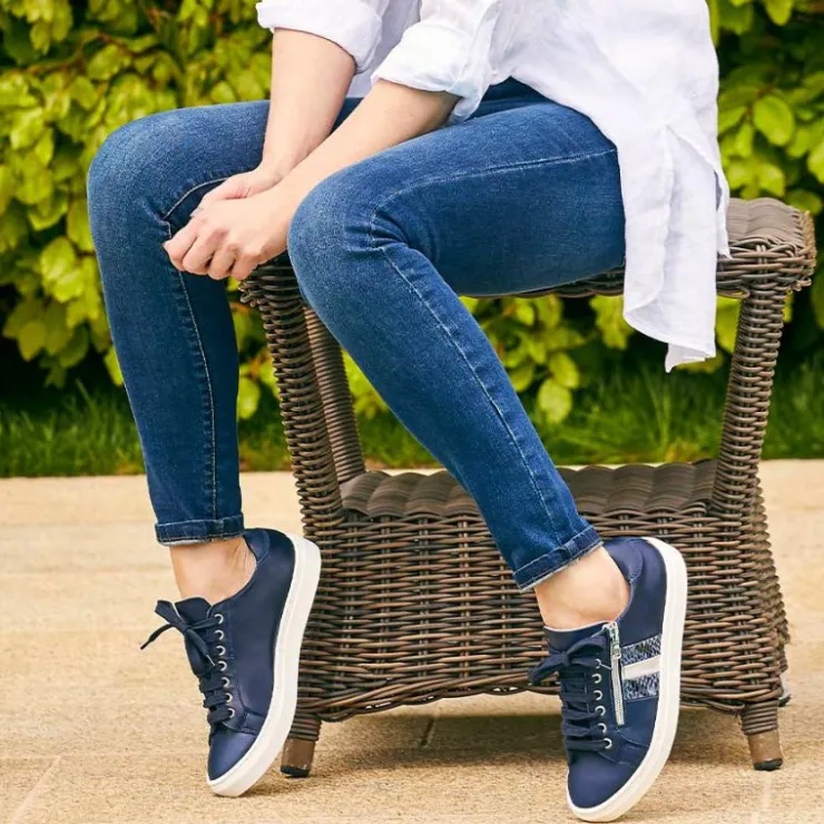 Sole Bliss Sprint: Navy Leather & Silver^ Flats | Sneakers